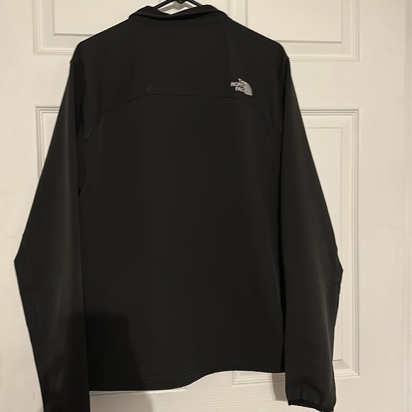 Men’s north face shell jacket❄️reduced❄️ - Picture 5 of 5